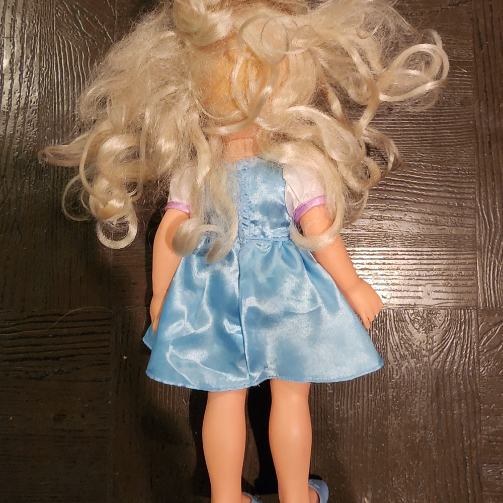 Frozen doll